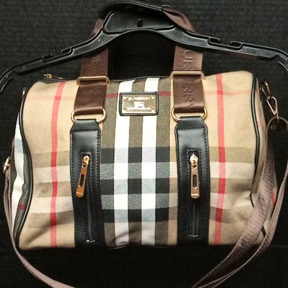 Burberry tote bag